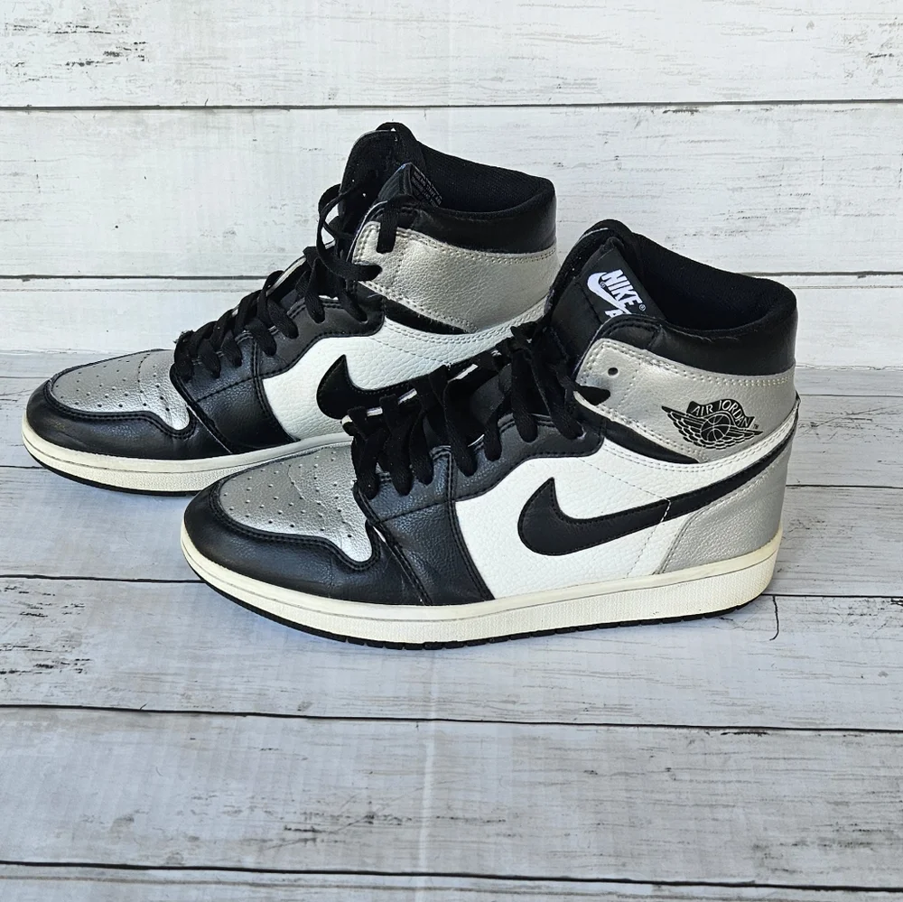 Nike‎ Air Jordan 1 High 'Silver Toe' Mens size 8